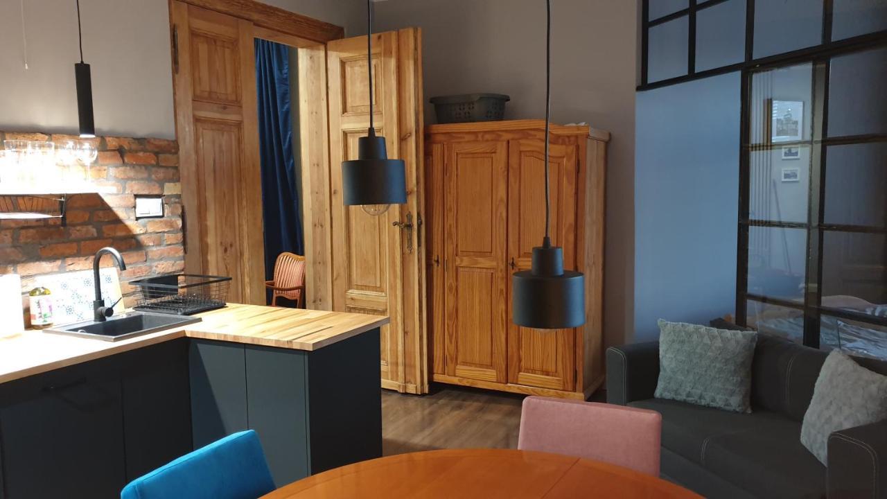 Apartament Wysoka Brama 1/4 グリフィツェ エクステリア 写真